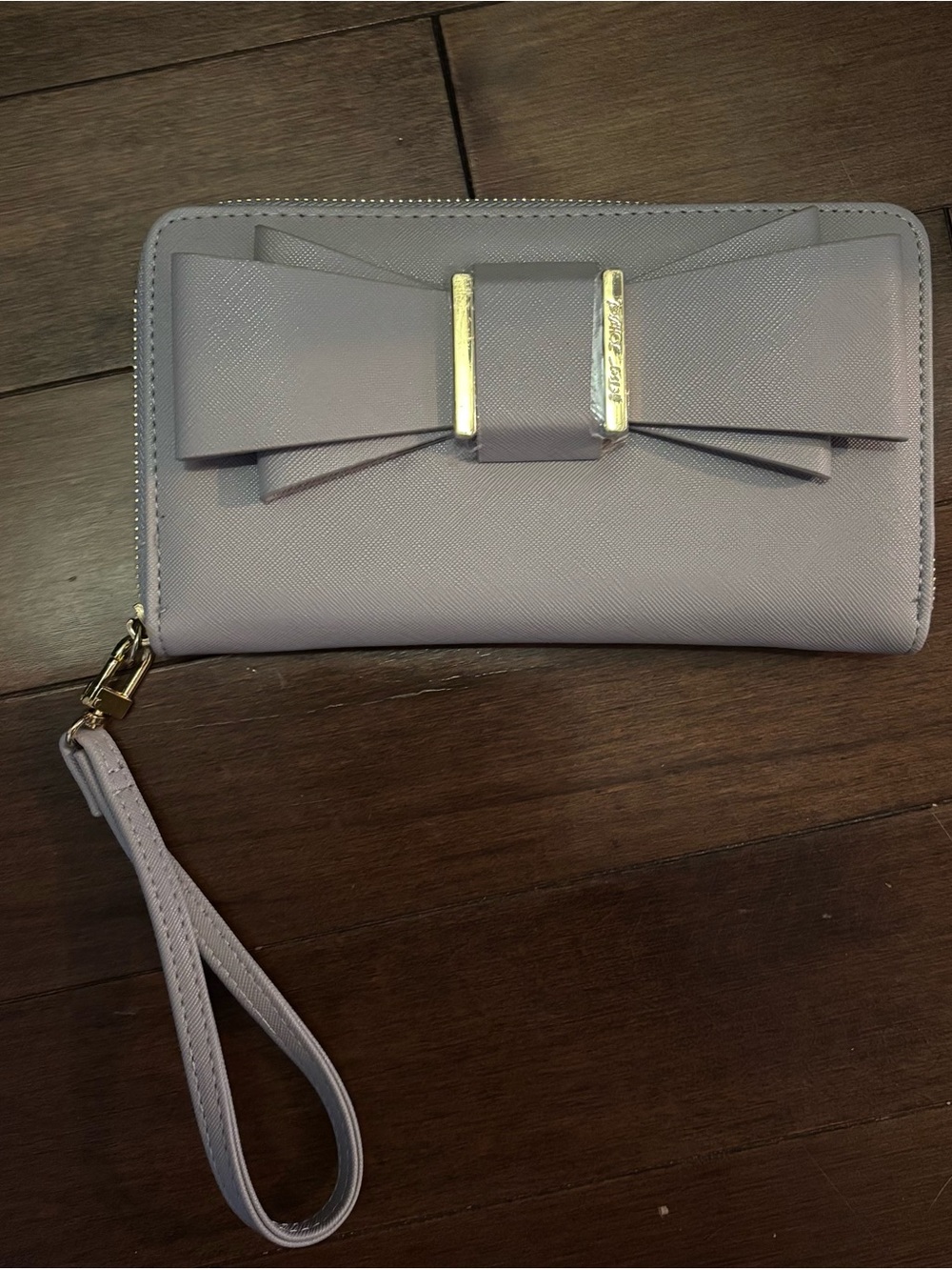 Betsey Johnson Bow Accent Wristlet Wallet - Light Lavender